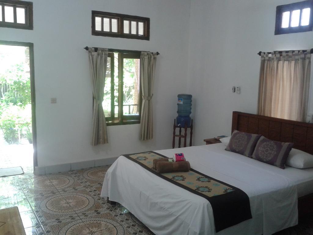Putri Homestay Gili Meno Eksteriør billede