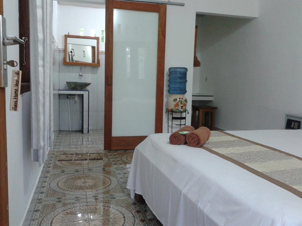 Putri Homestay Gili Meno Værelse billede