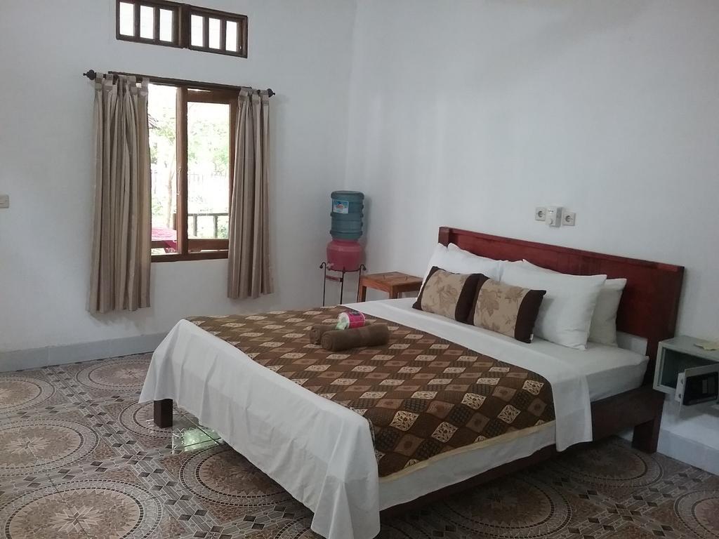 Putri Homestay Gili Meno Eksteriør billede