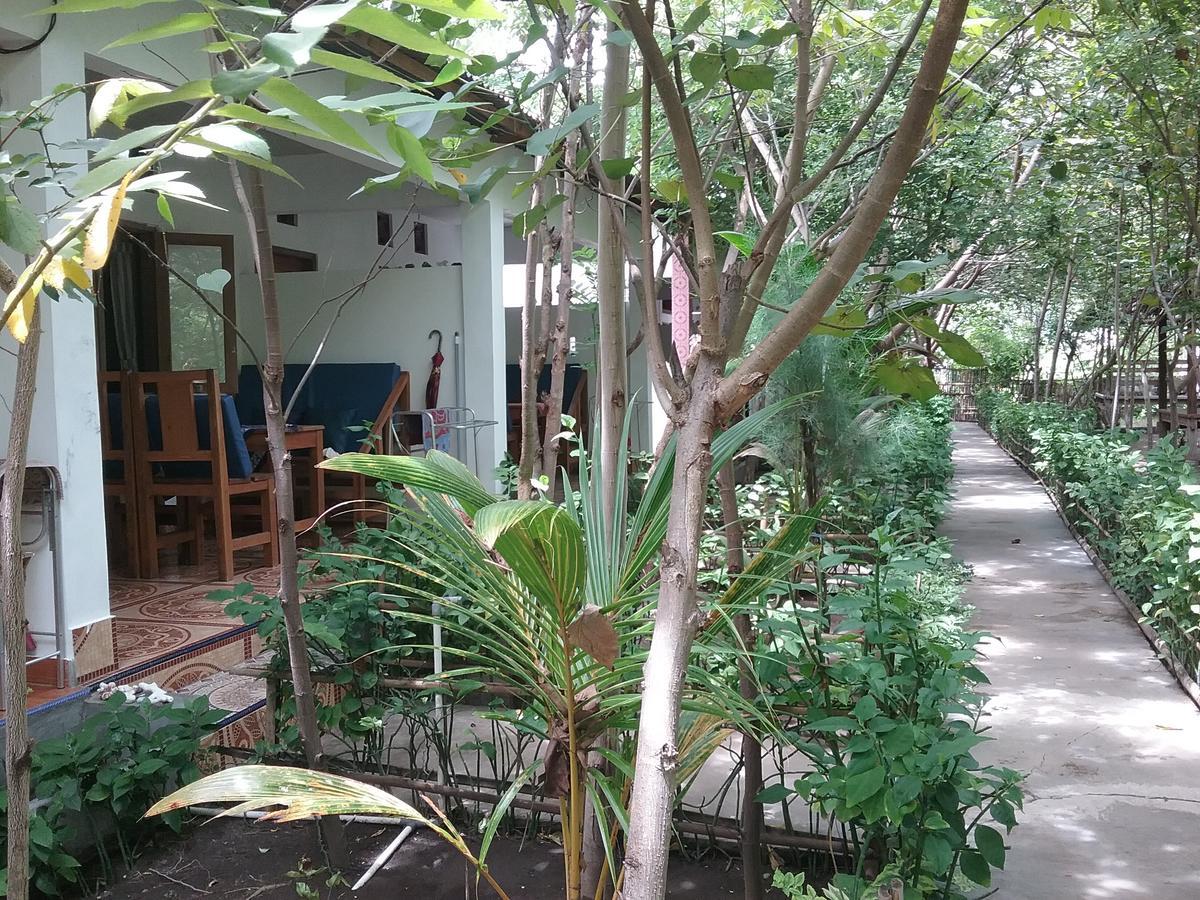 Putri Homestay Gili Meno Eksteriør billede